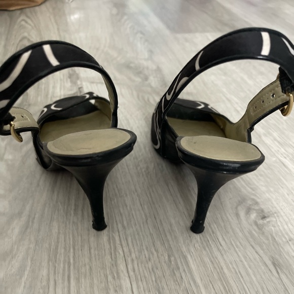 Black & White UNISA heels - Picture 7 of 8